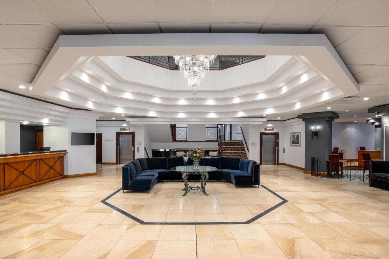 Copthorne Effingham Gatwick Hotel المظهر الخارجي الصورة
