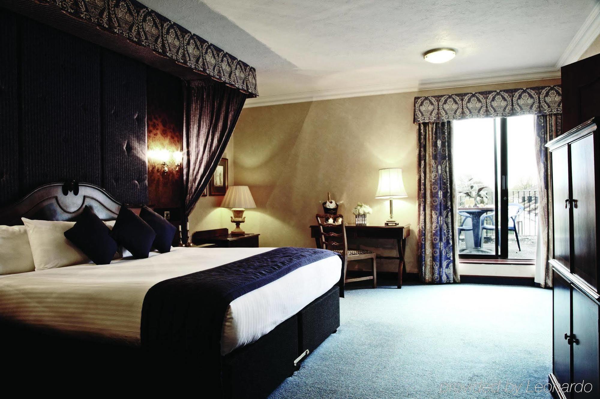 Copthorne Effingham Gatwick Hotel الغرفة الصورة